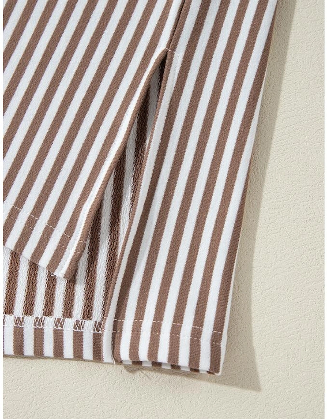 Khaki Stripe Patchwork Bracelet Sleeve Plus Size T Shirt