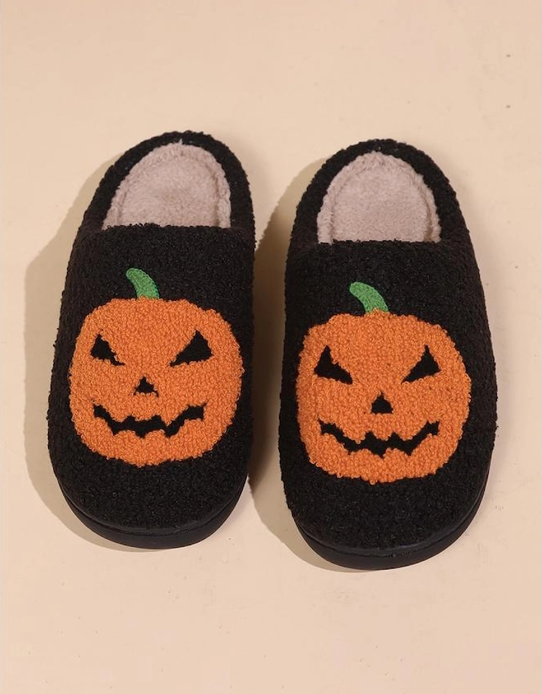 Black Halloween Pumpkin Print Plush Slippers