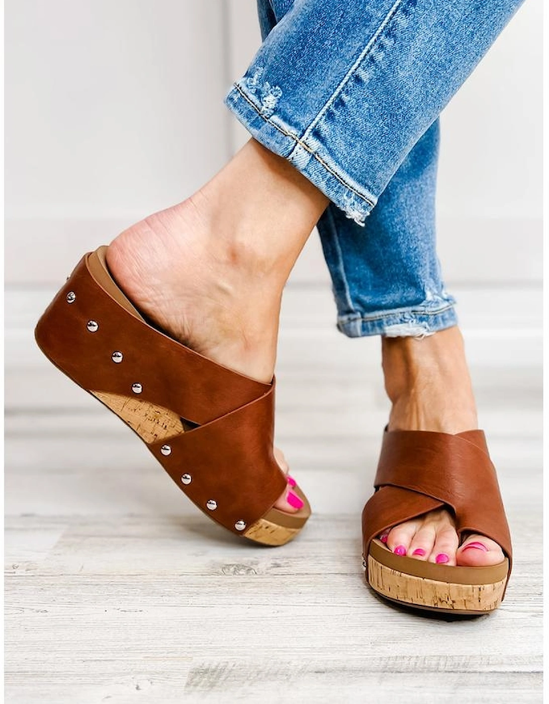 Chestnut Toe Ring Cross Cutout Studded Wedge Slippers