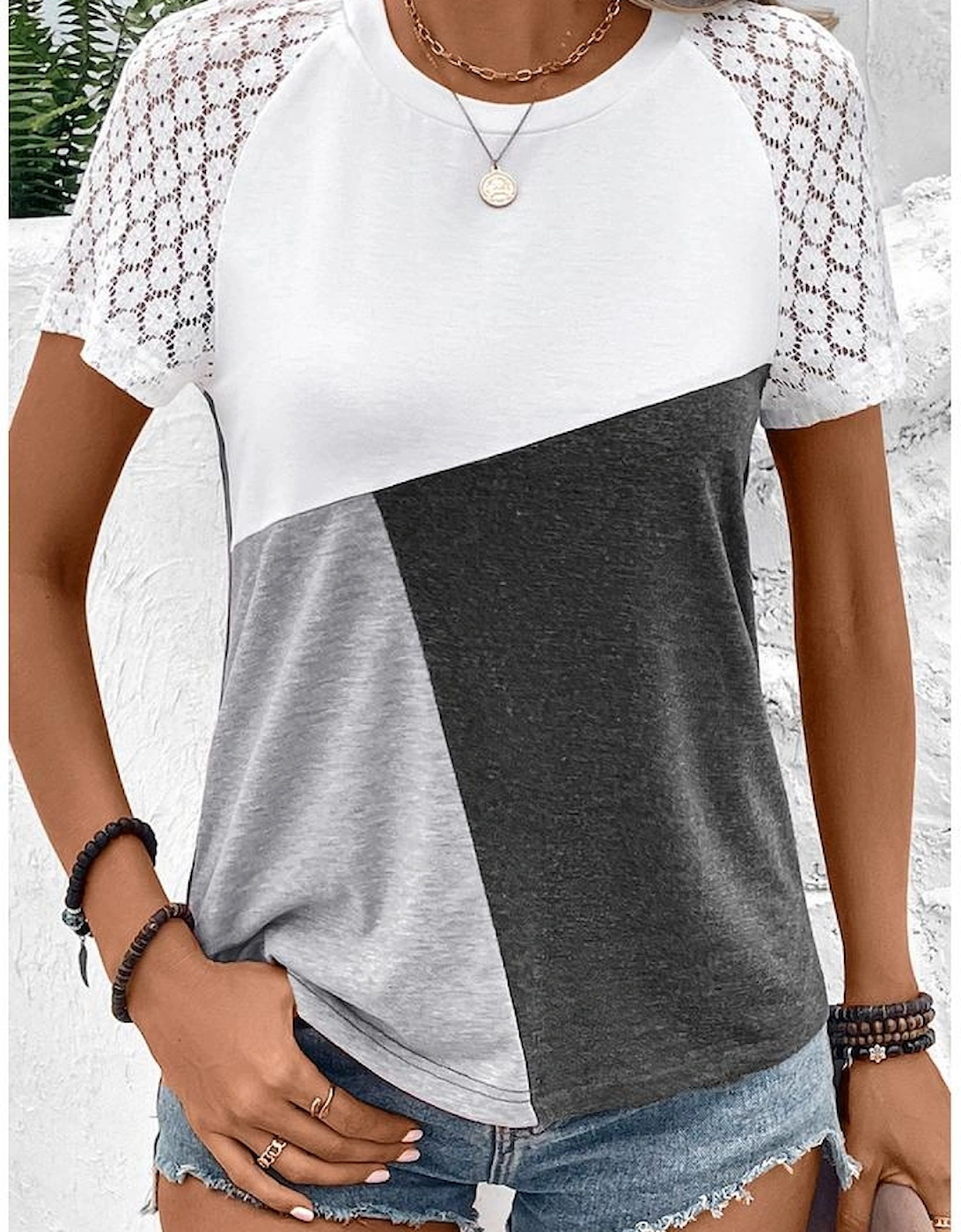 Azura Exchange Lace Patchwork Short Sleeve T Shirt, 4 of 3