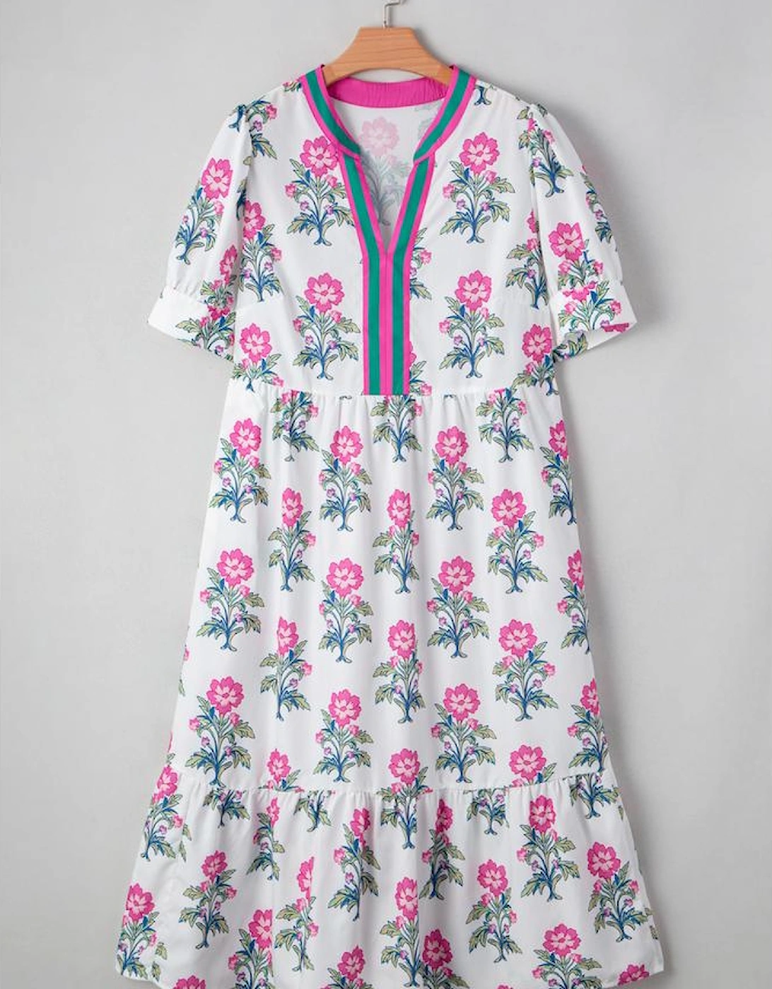 White Allover Print Contrast Split Neckline Short Puff Sleeve Curvy Dress, 9 of 8