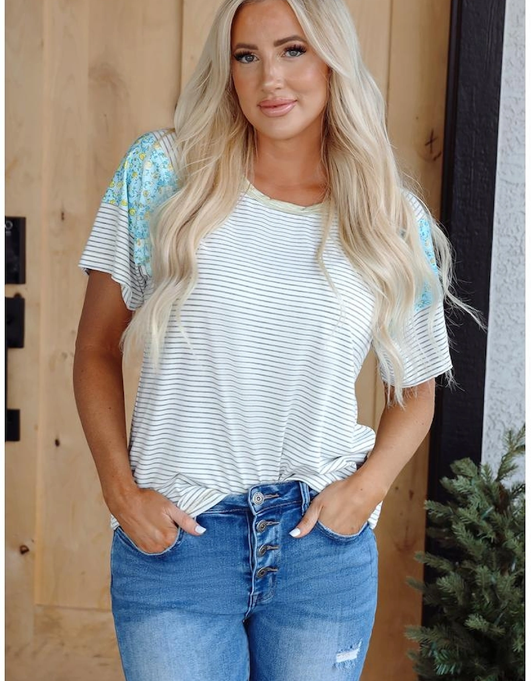 White Stripe Floral Insert Sleeves Contrast Round Neck Tee