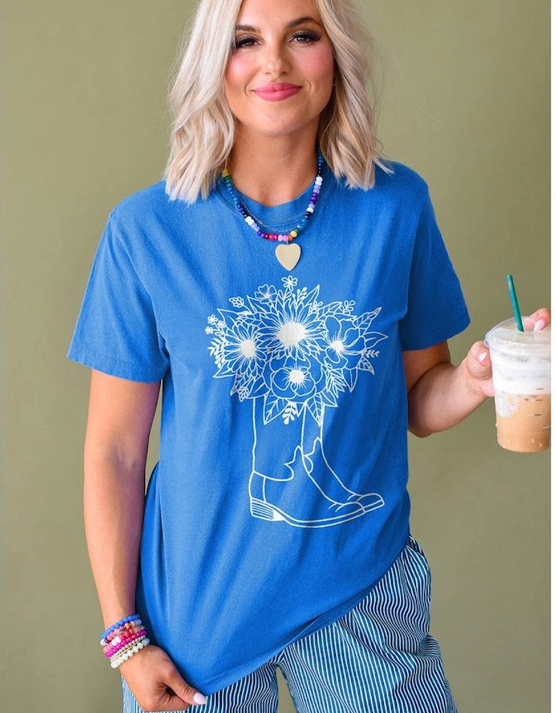 Blue Sunflower Boots Graphic Western Fashion T Shirt