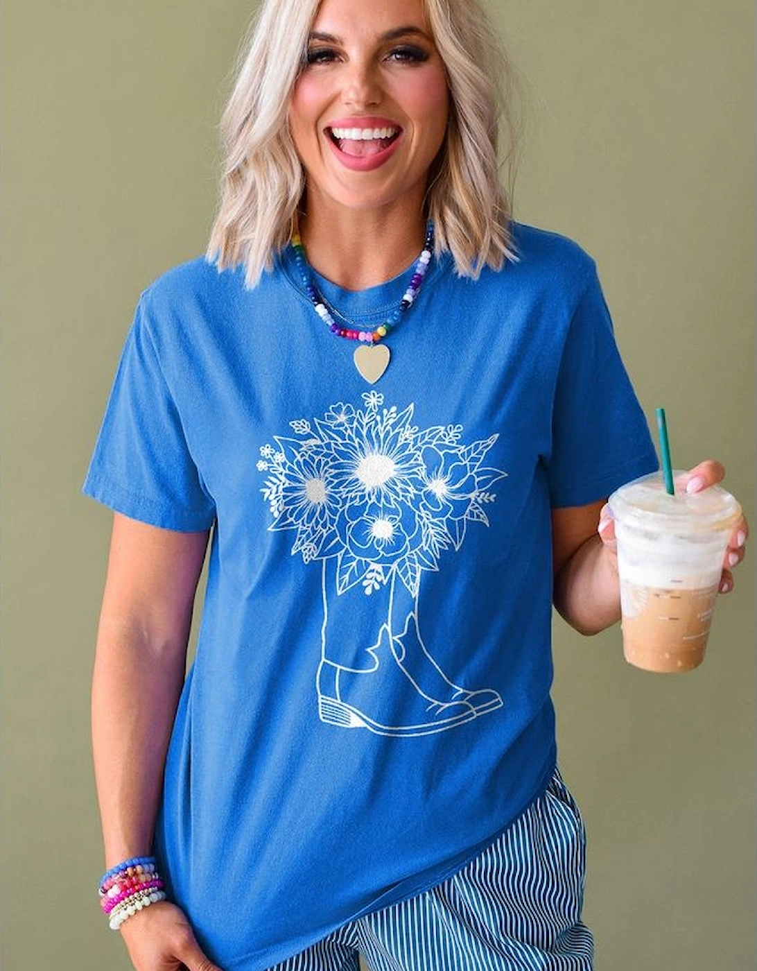 Blue Sunflower Boots Graphic Western Fashion T Shirt