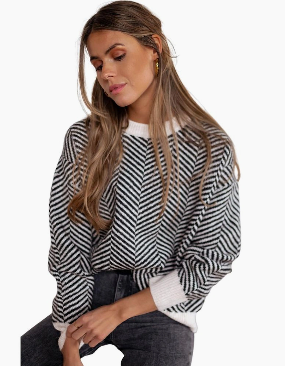 Black Contrast Edge Crew Neck Drop Shoulder Sweater