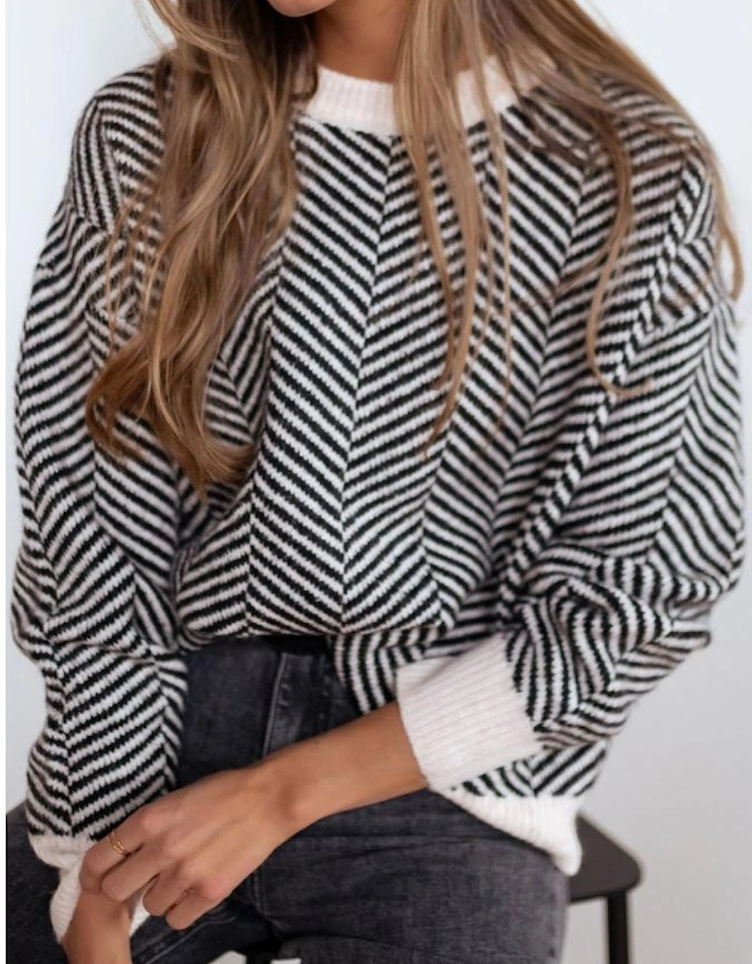 Black Contrast Edge Crew Neck Drop Shoulder Sweater