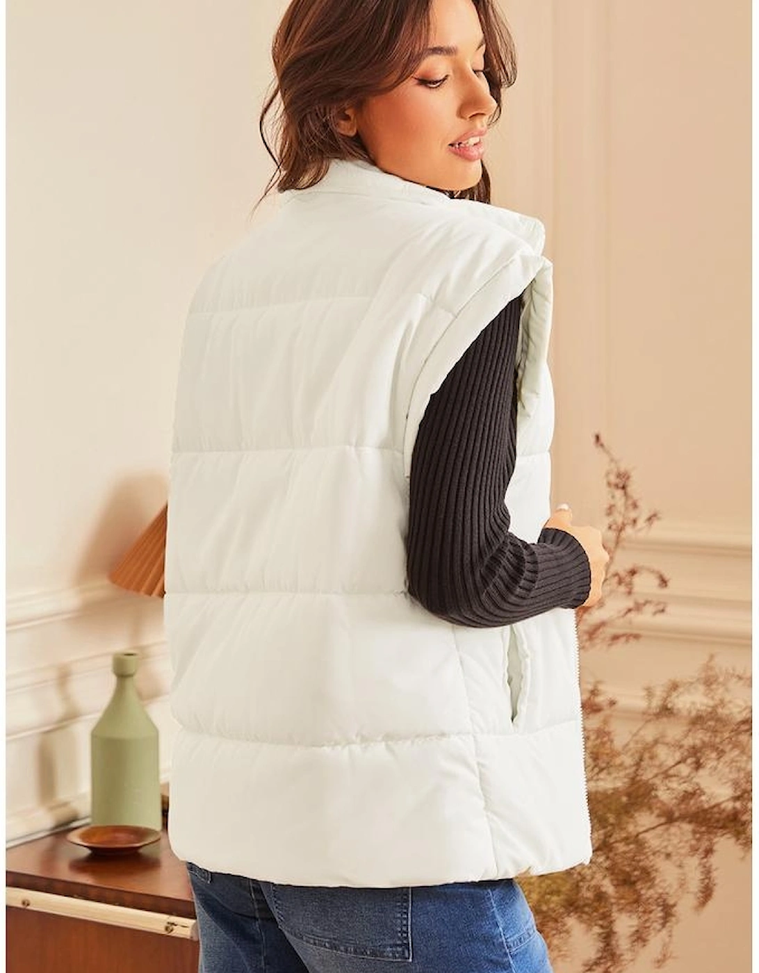 Beige  Zipper Stand Neck Oversized Puffer Vest