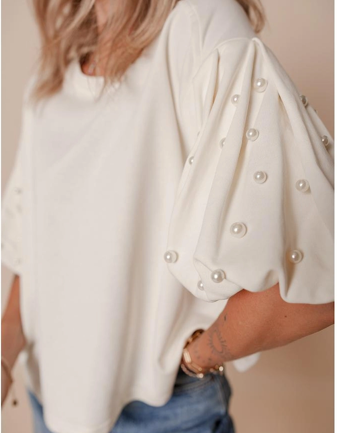 White Pearled Puff Sleeve Round Neck Loose Top