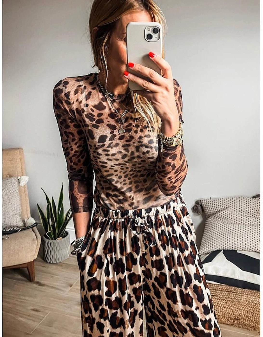 Brown Leopard Round Neck Long Sleeve Slim Top