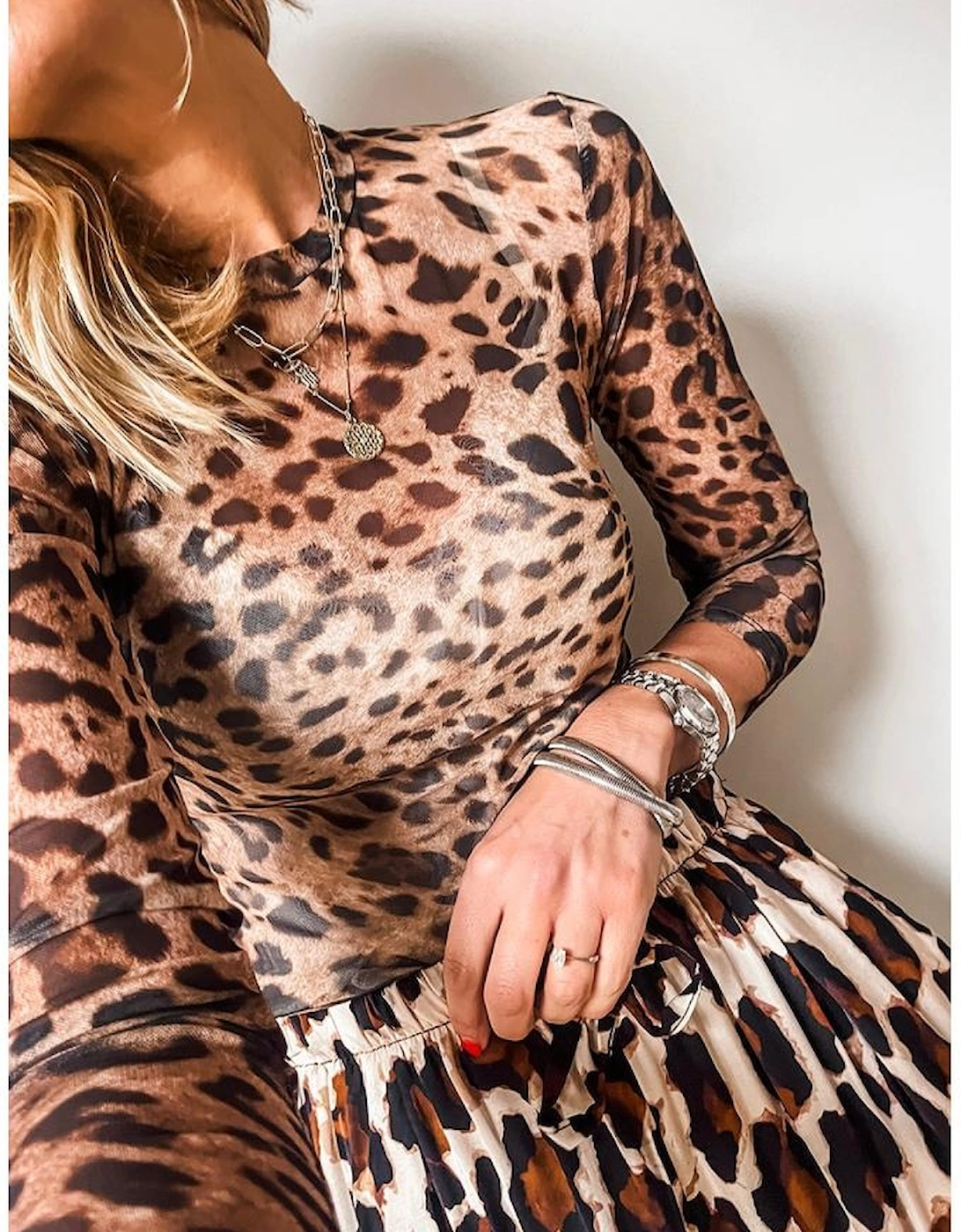 Brown Leopard Round Neck Long Sleeve Slim Top