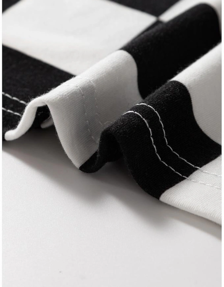 Black Checkered Pattern Tee and Shorts Plus Size Two Piece Set