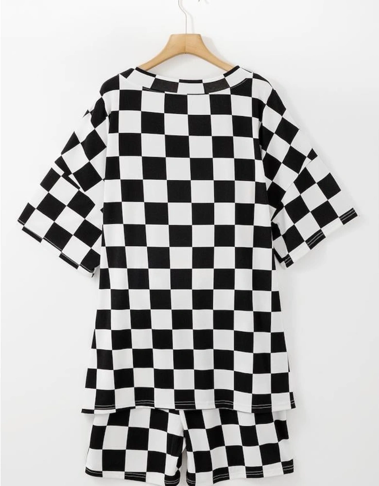 Black Checkered Pattern Tee and Shorts Plus Size Two Piece Set