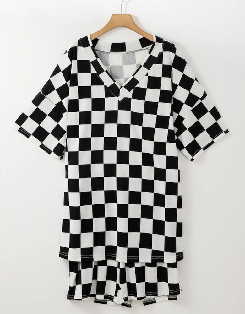 Black Checkered Pattern Tee and Shorts Plus Size Two Piece Set