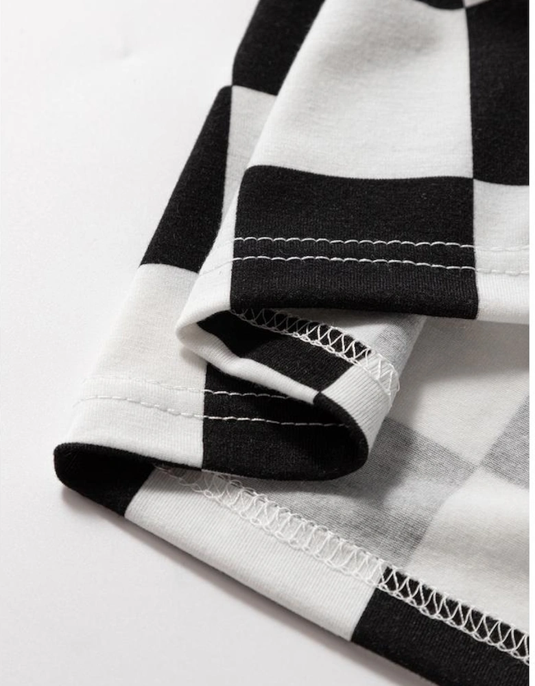 Black Checkered Pattern Tee and Shorts Plus Size Two Piece Set