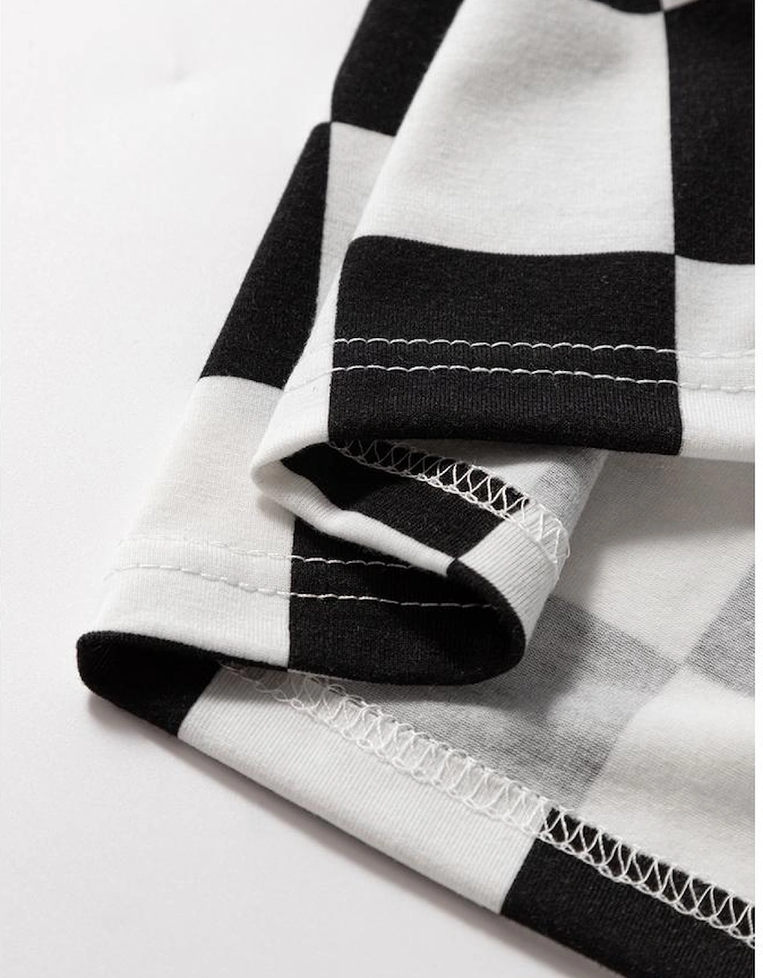 Black Checkered Pattern Tee and Shorts Plus Size Two Piece Set