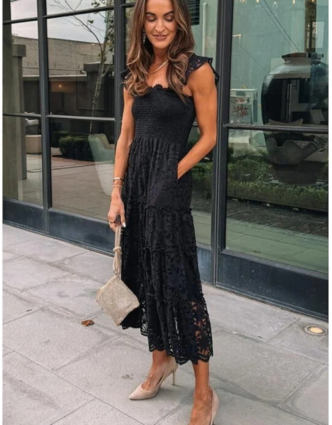 Black Lace Smocked Bodice Sleeveless Midi Dress