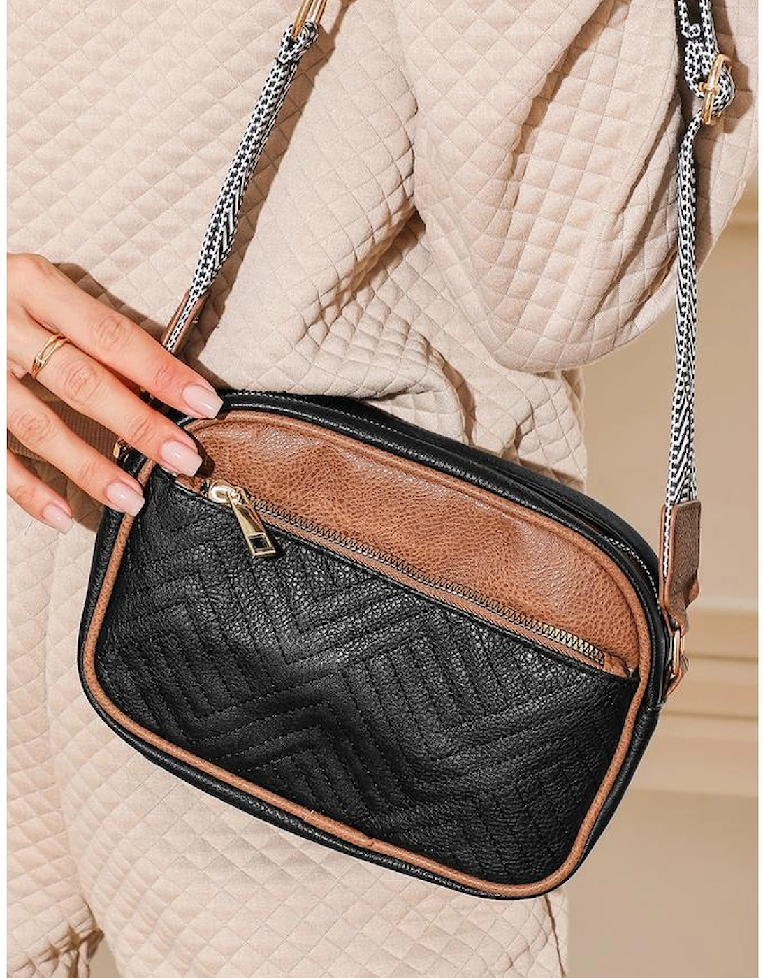 Black Quilted Faux Leather Crossbody Bag 22*6*16cm, 16 of 15