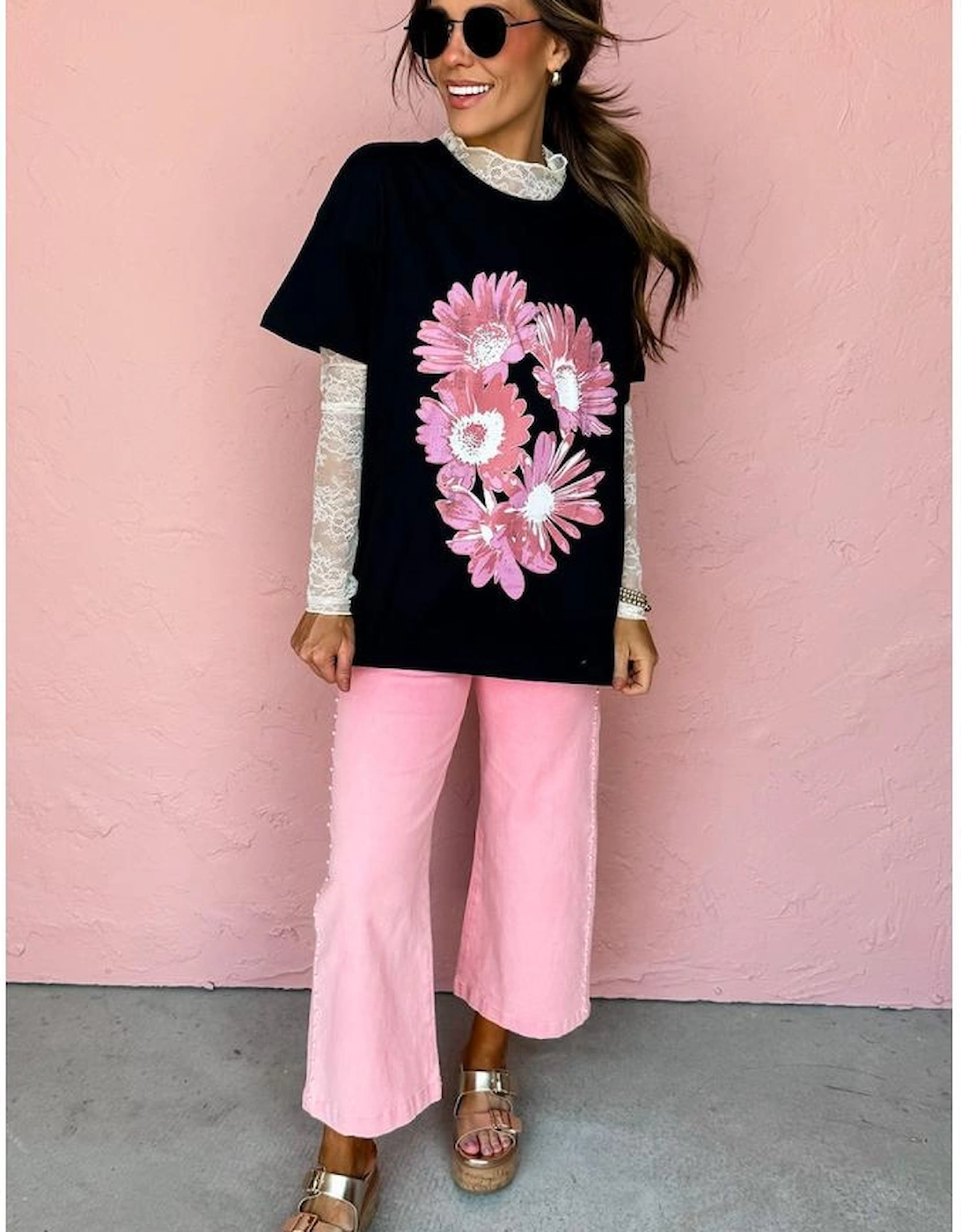 Black Pink Daisy Flower Printed Cotton Blend T Shirt