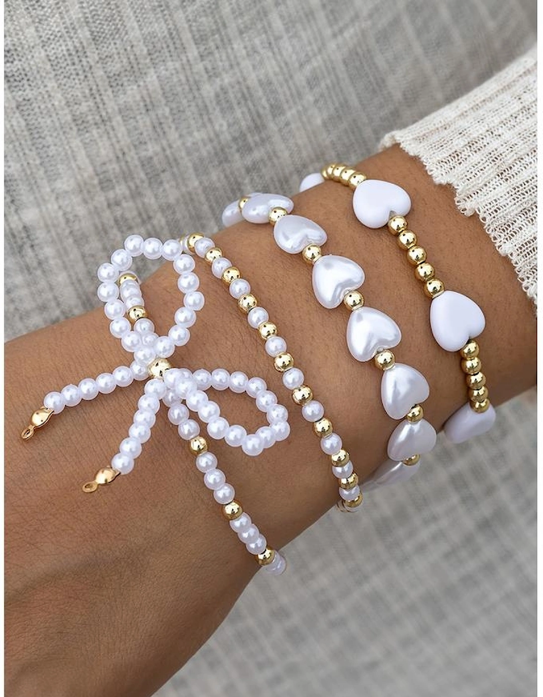 White Bow Knot Heart Shape Faux Pearl Beaded Bracelet Set