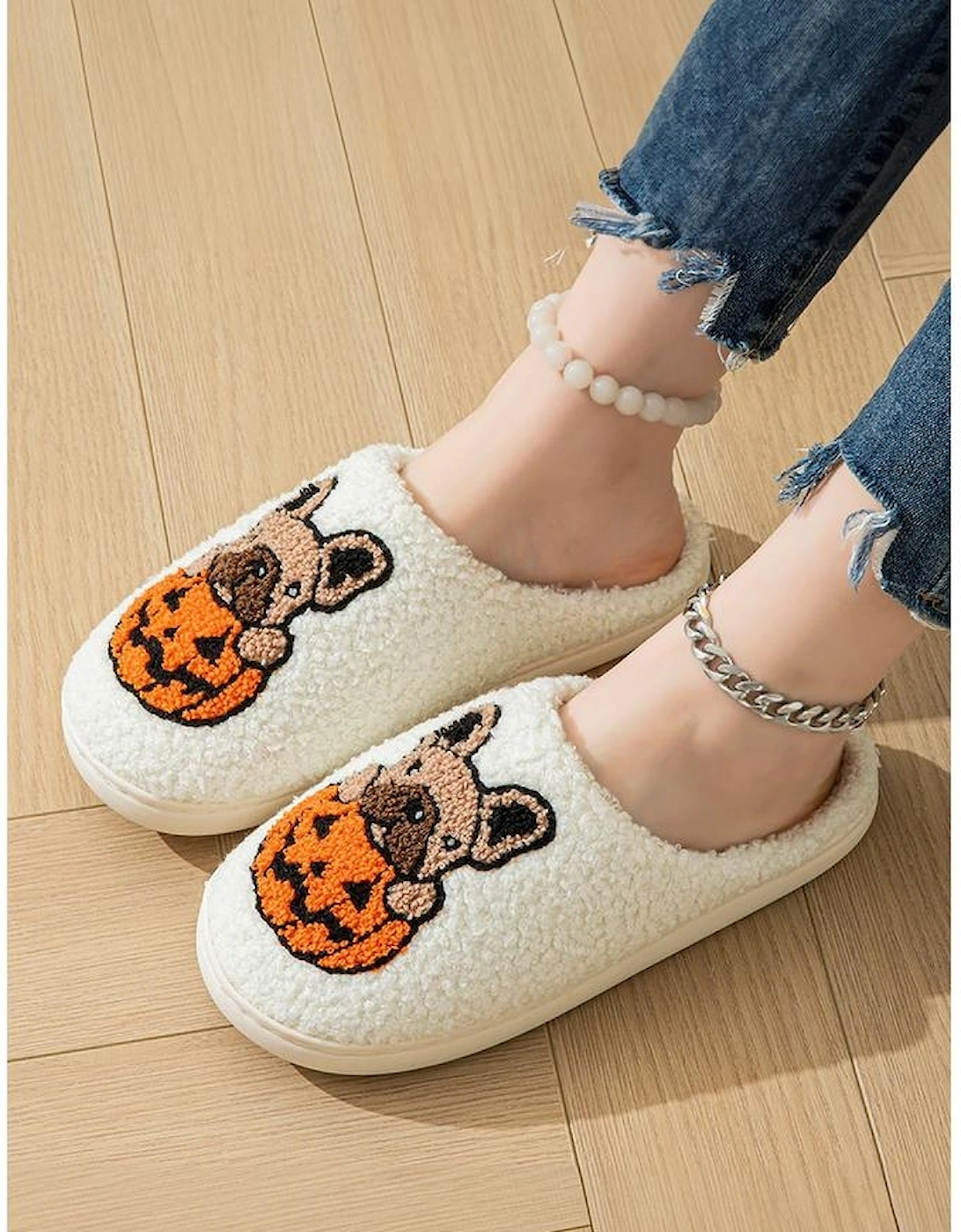 White Halloween Dog Pumpkin Pattern Fuzzy Slippers, 4 of 3