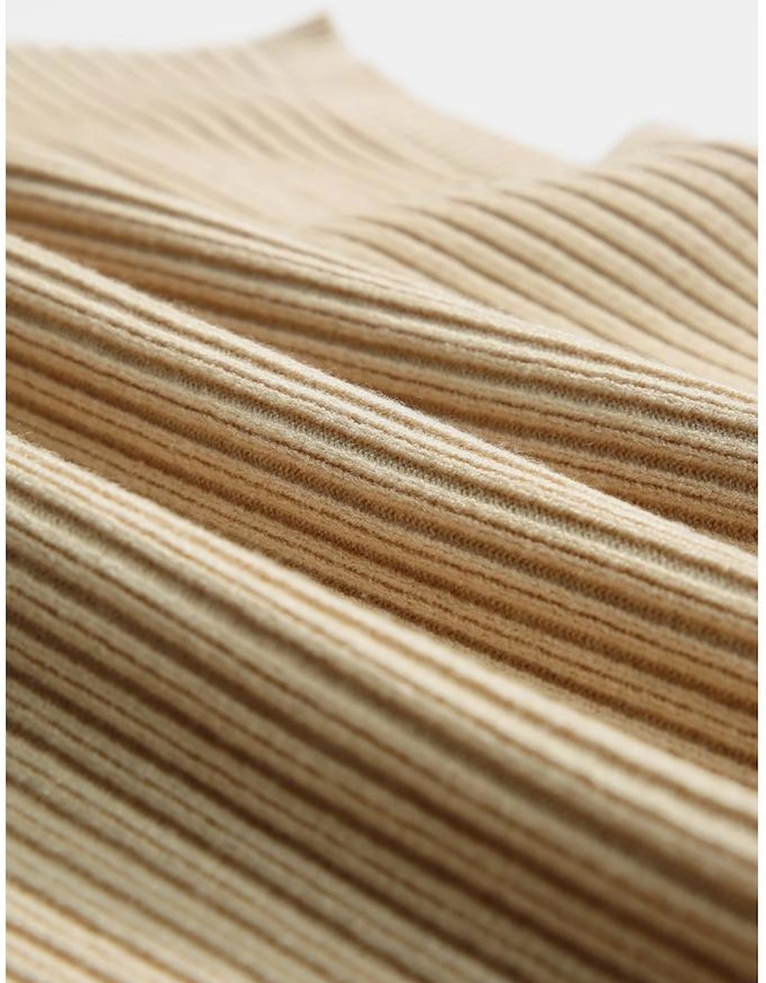 Oatmeal Patch Pocket Ribbed Knit Short Sleeve Sweater