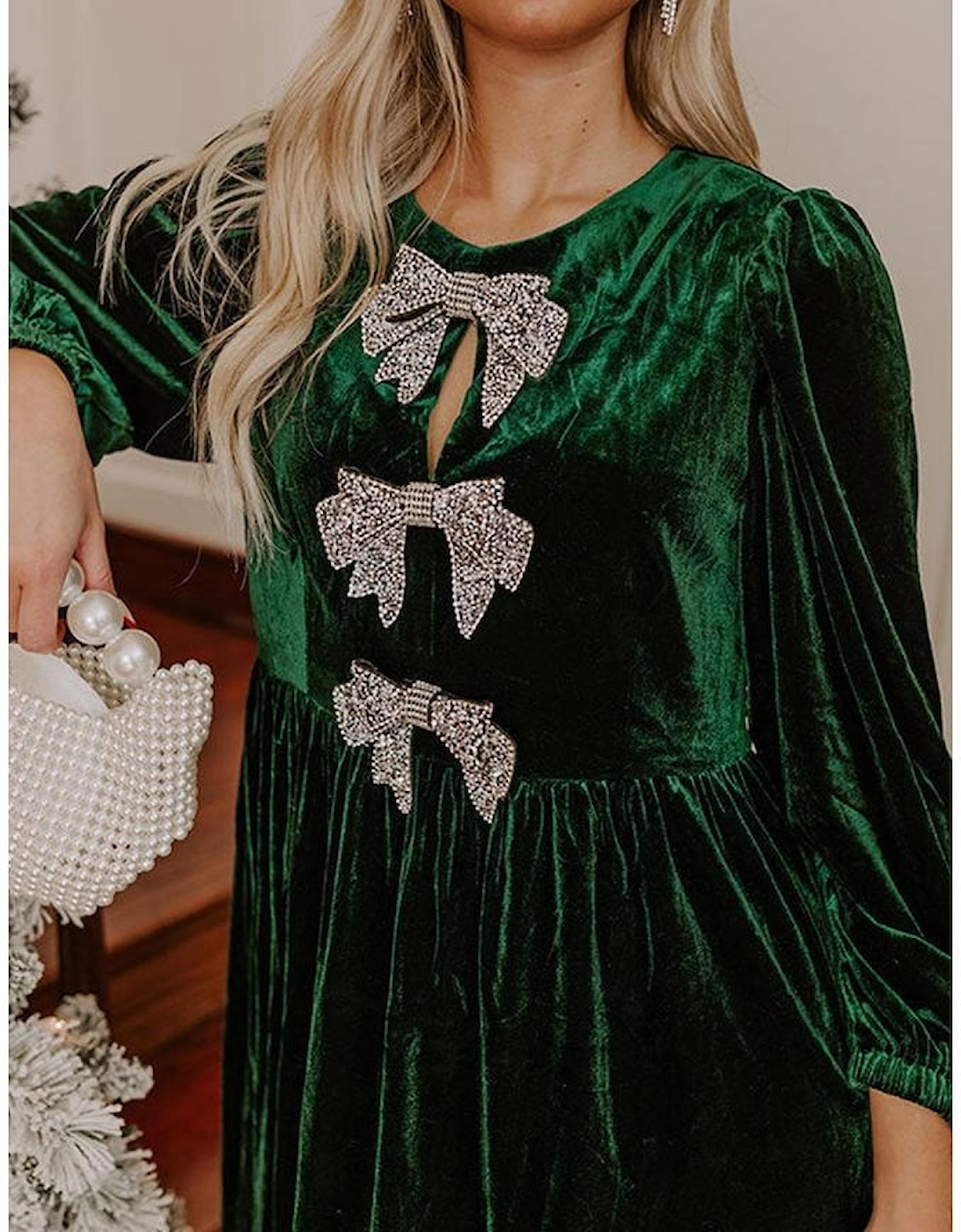 Evergreen Bowknot Decor High Waist Velvet Mini Dress