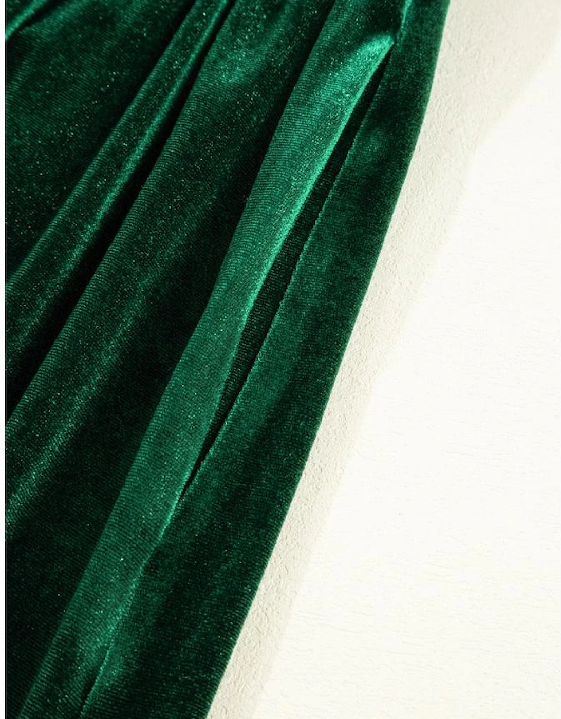 Evergreen Bowknot Decor High Waist Velvet Mini Dress