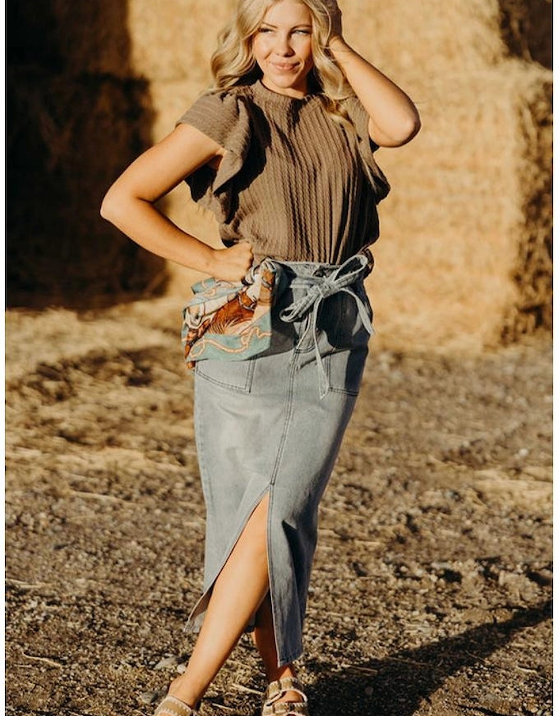 Sleet Solid Color Textured Flutter Sleeve Top