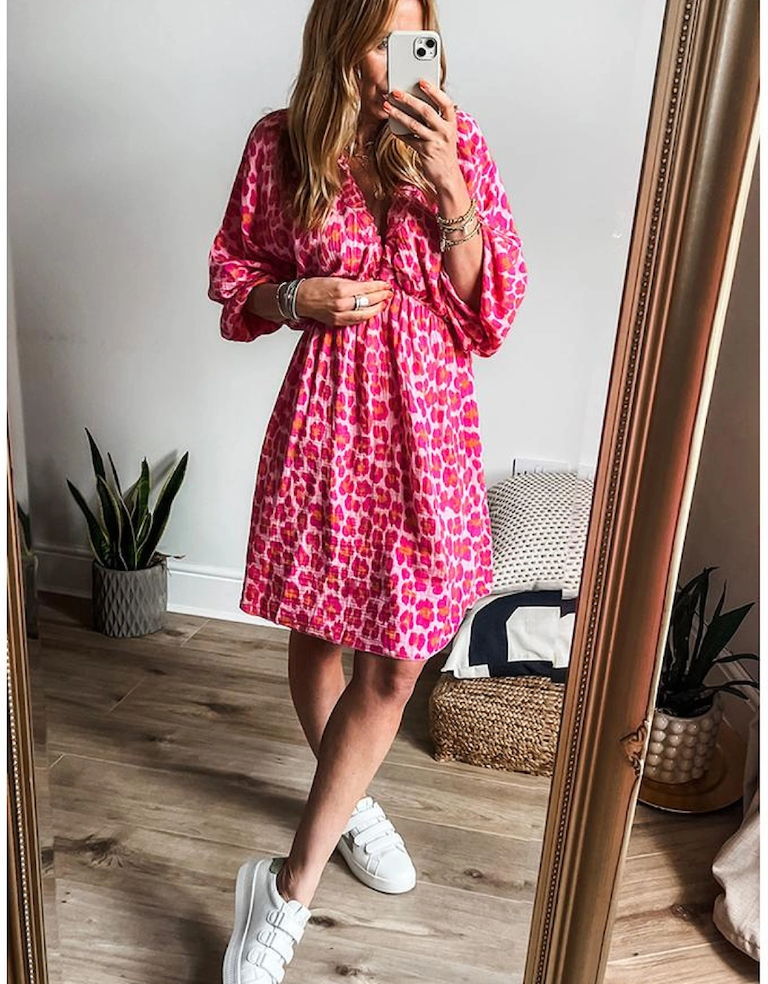 Pink Leopard Print Elasticated V Neck 3/4 Puff Sleeve Dress