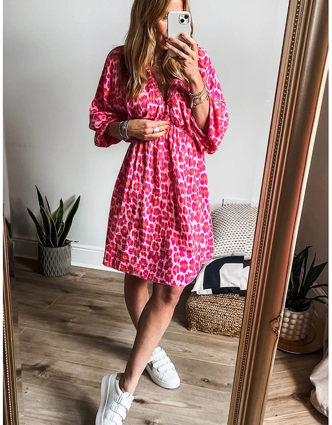 Pink Leopard Print Elasticated V Neck 3/4 Puff Sleeve Dress