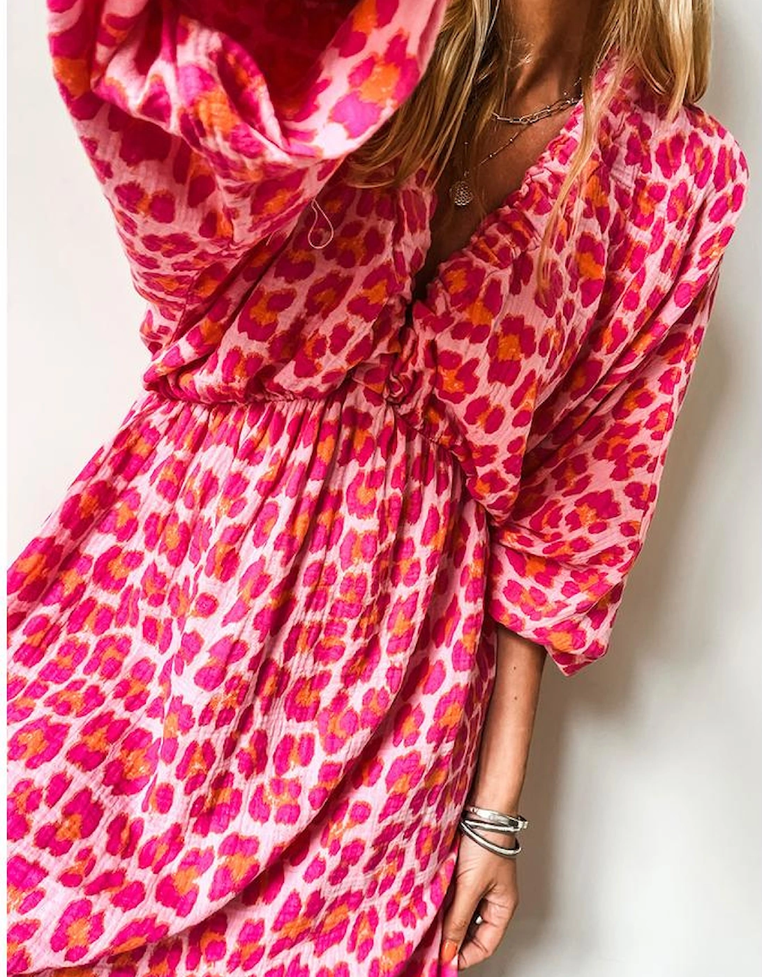 Pink Leopard Print Elasticated V Neck 3/4 Puff Sleeve Dress