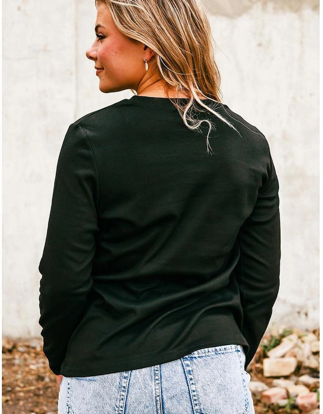 Black Halloween stay Spooky Graphic Sweatshirt