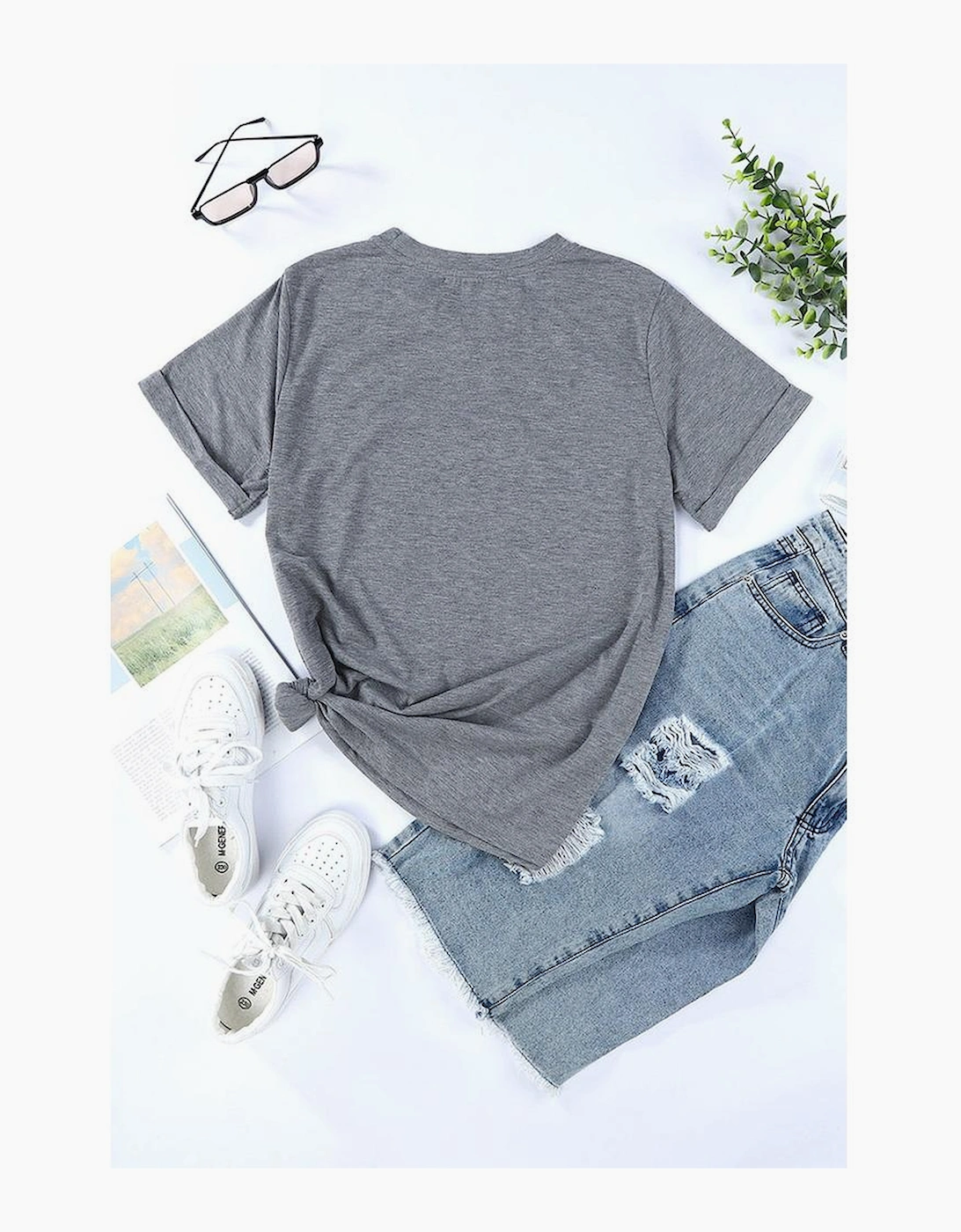 Gray EVERYONE Was Thinking It Graphic Tee