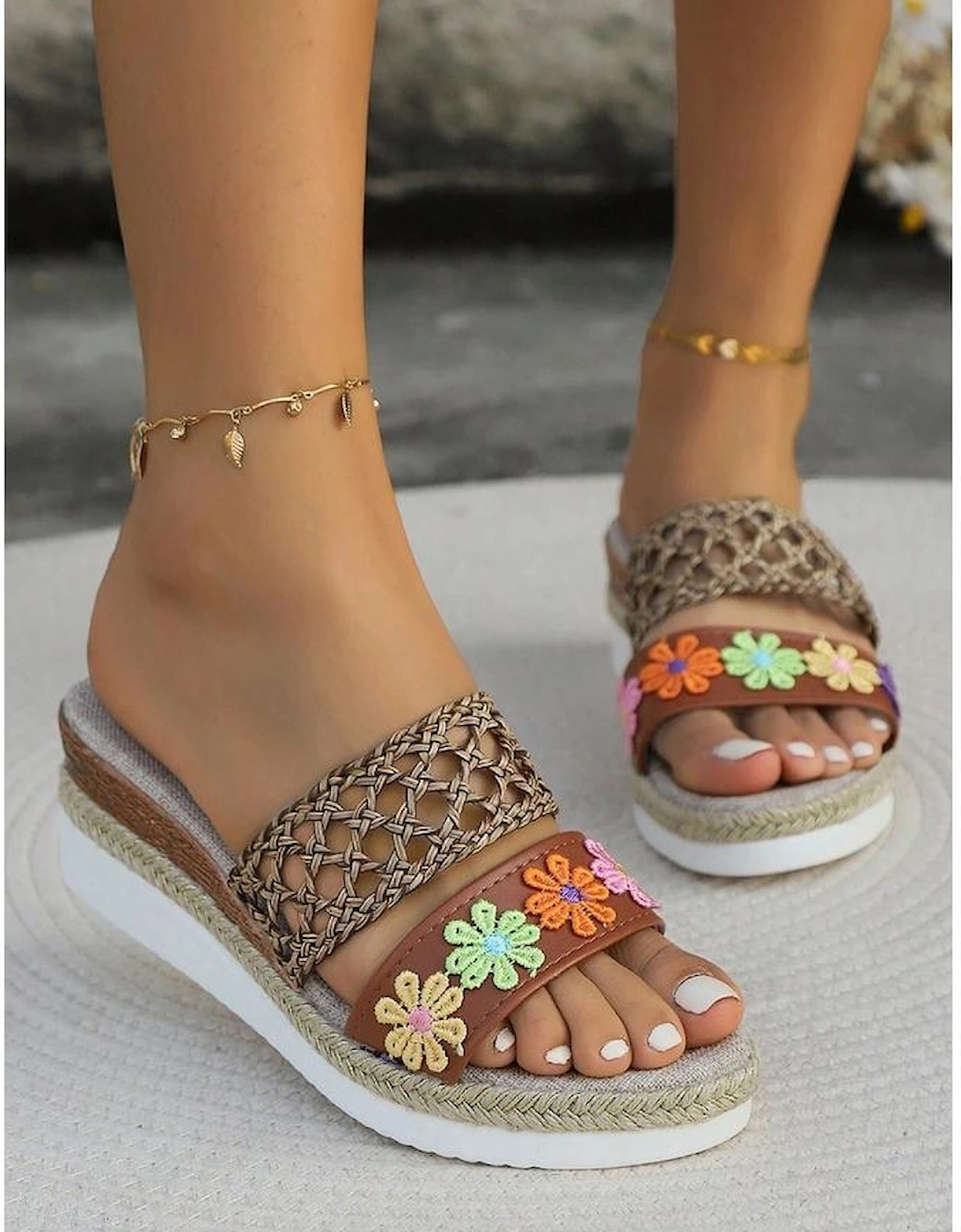 White Floral Print Braided Details Wedge Slippers