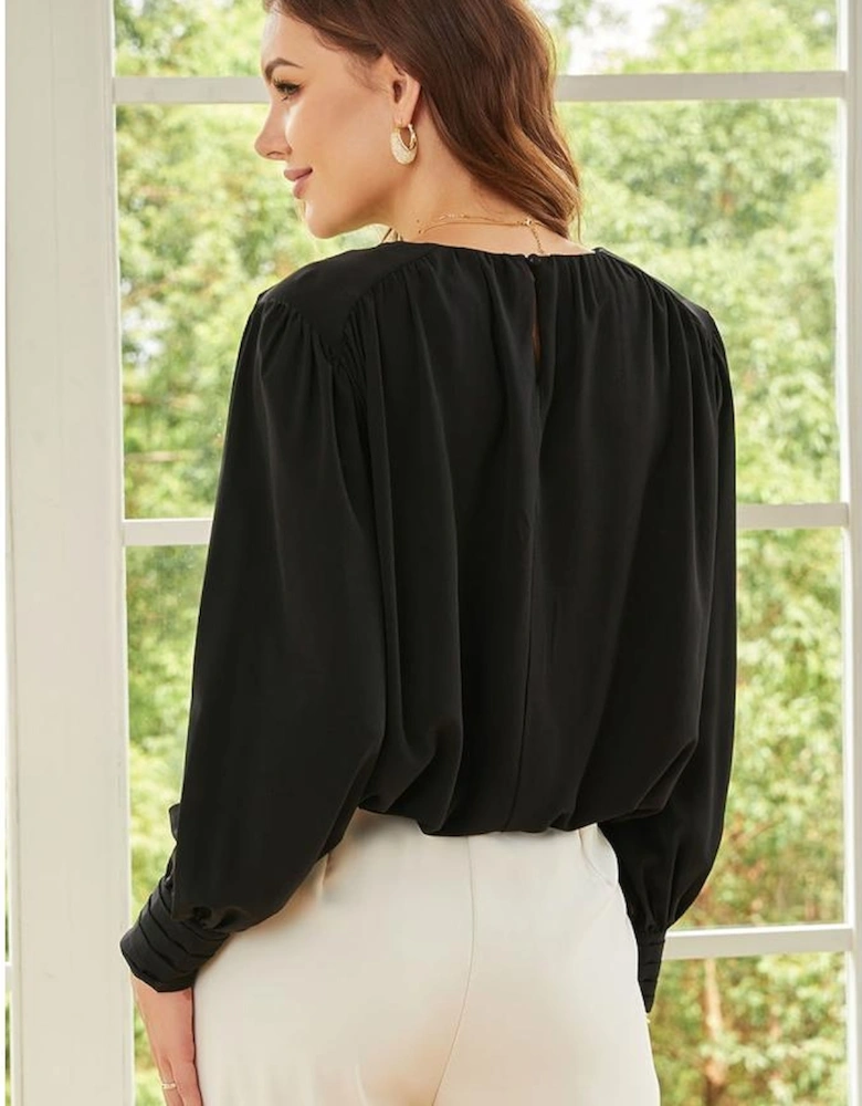 Black Padded Shoulder Buttoned Cuffs Pleated Loose Blouse