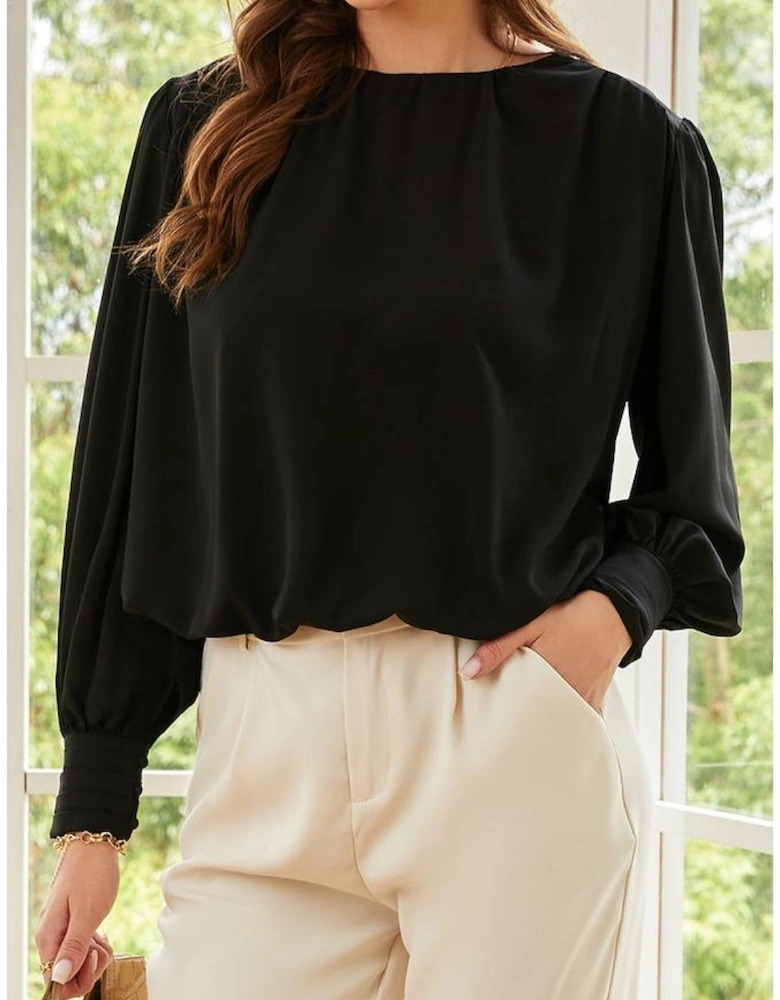 Black Padded Shoulder Buttoned Cuffs Pleated Loose Blouse