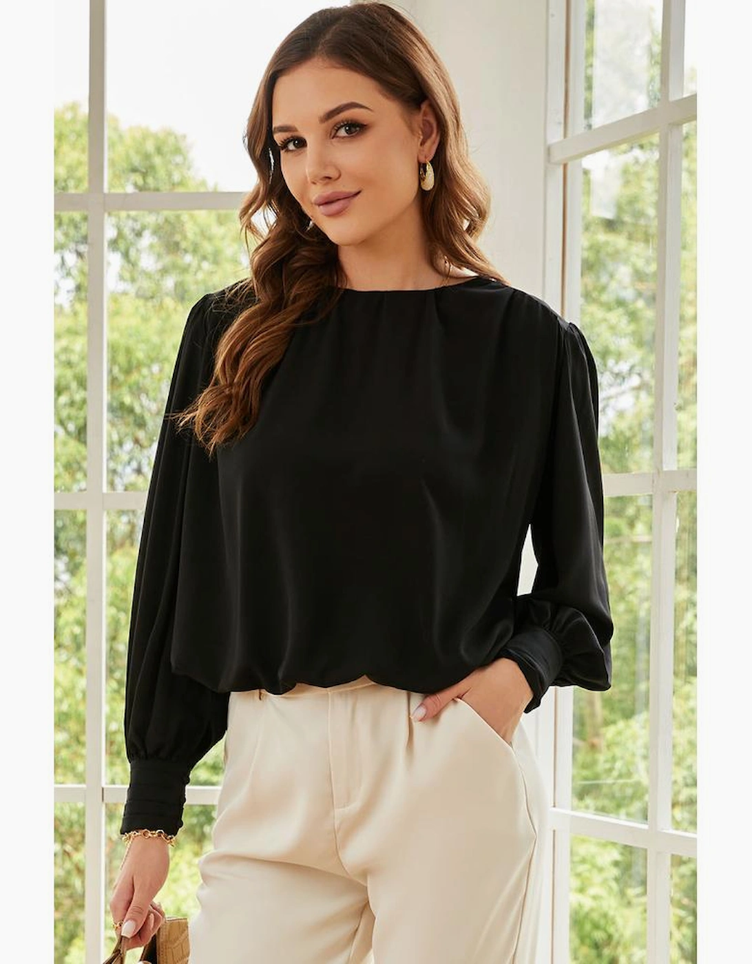 Black Padded Shoulder Buttoned Cuffs Pleated Loose Blouse