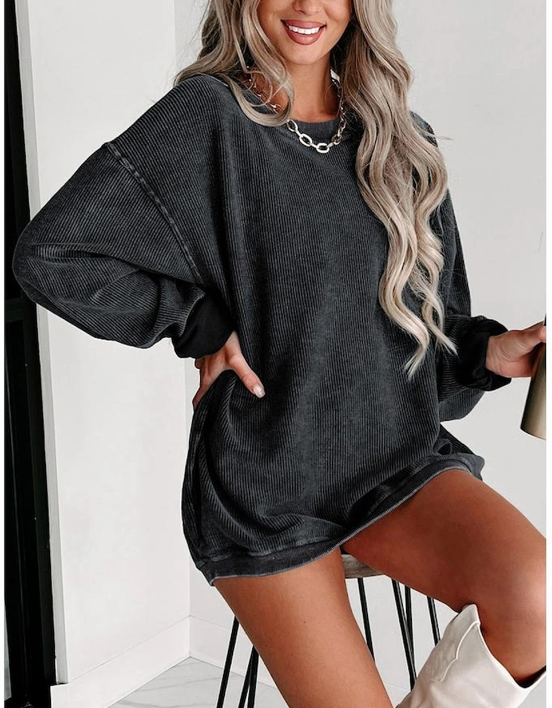Black Solid Ribbed Knit Round Neck Pullover Sweatshirt, 5 of 4