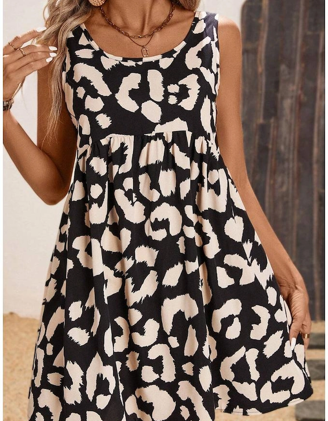 Black Leopard Print U Neck Sleeveless High Waist Dress