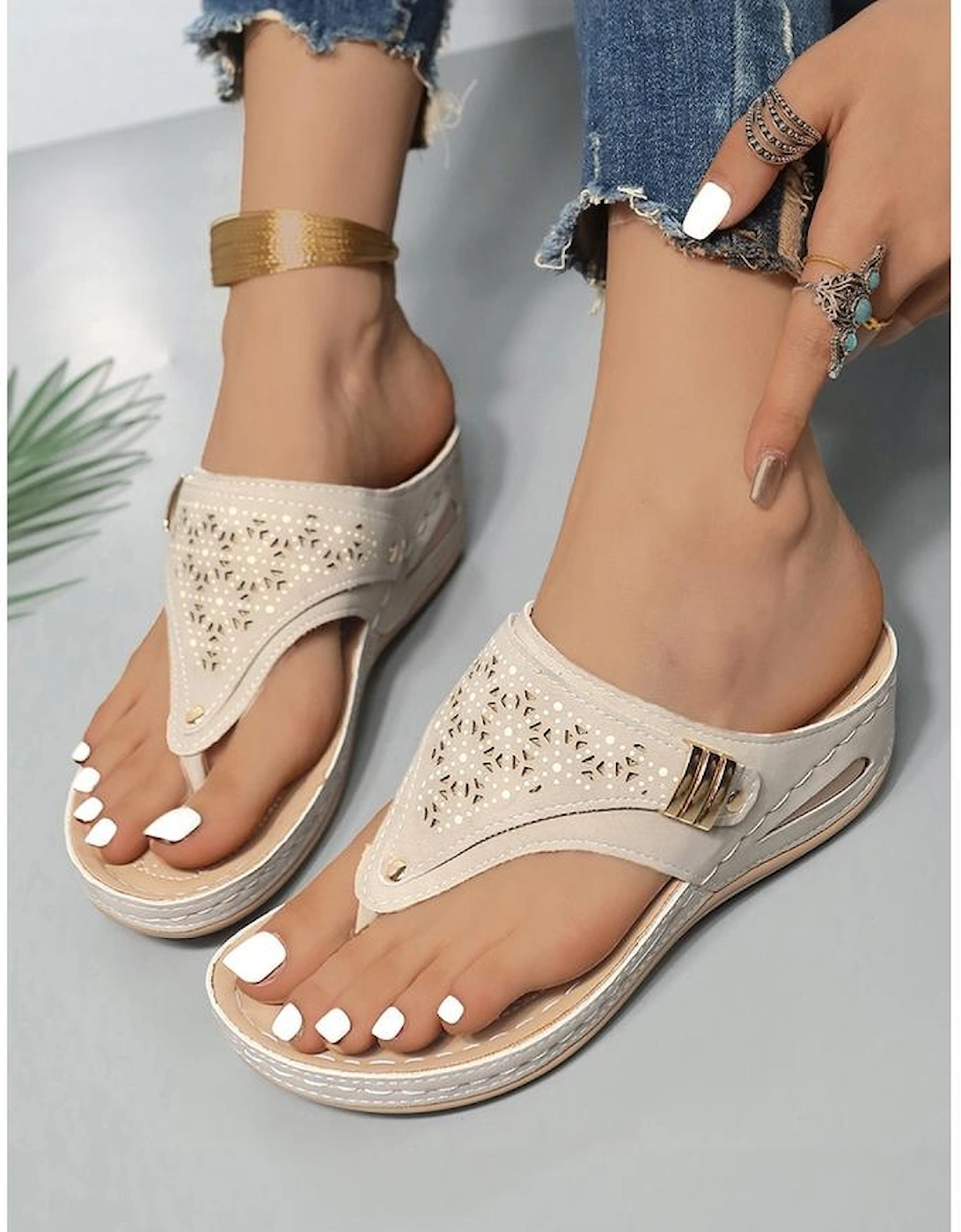 Beige Hollow Out Clip Toe Wedge Slippers, 7 of 6