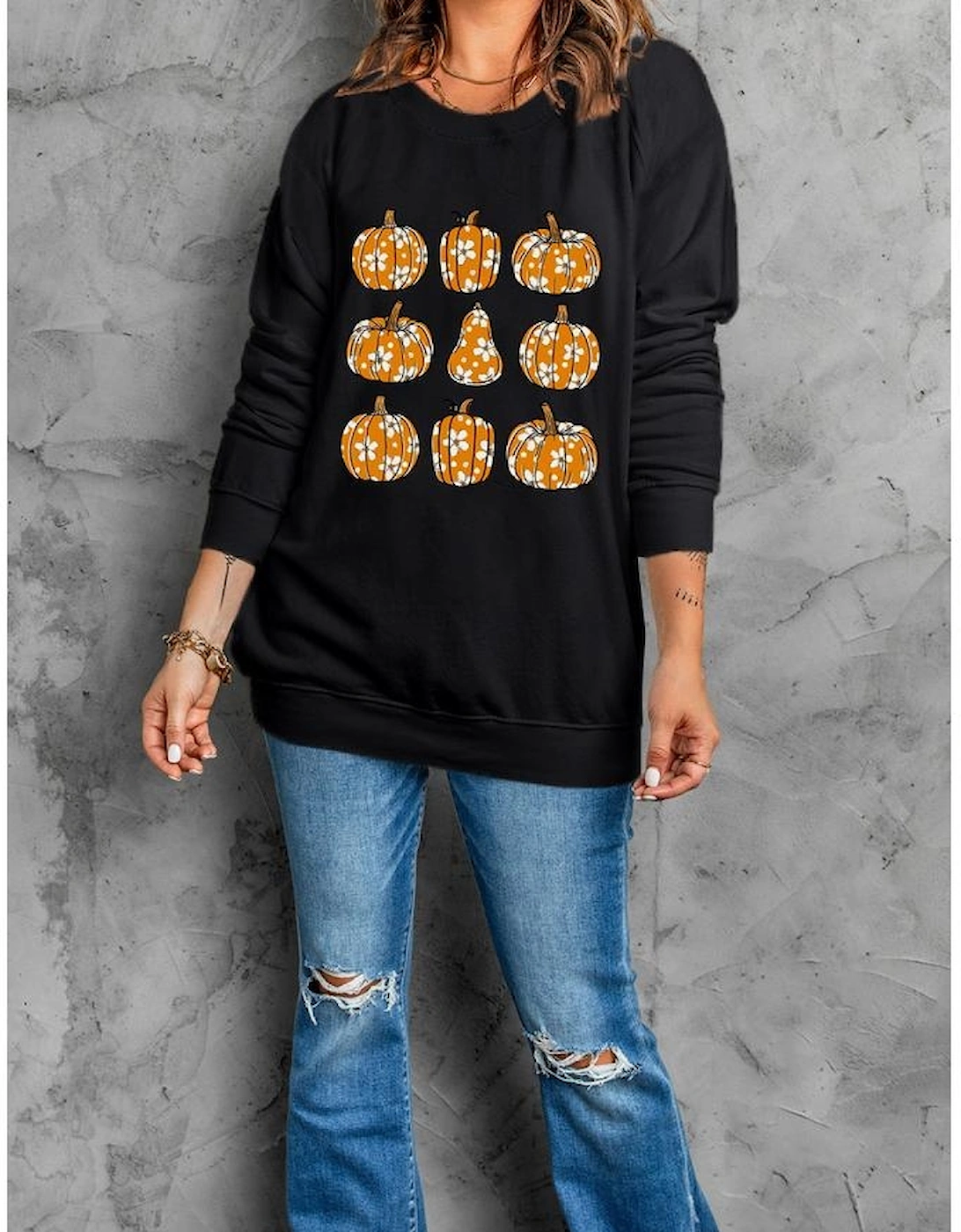 Black Floral Pumpkin Graphic Round Neck Halloween Sweatshirt