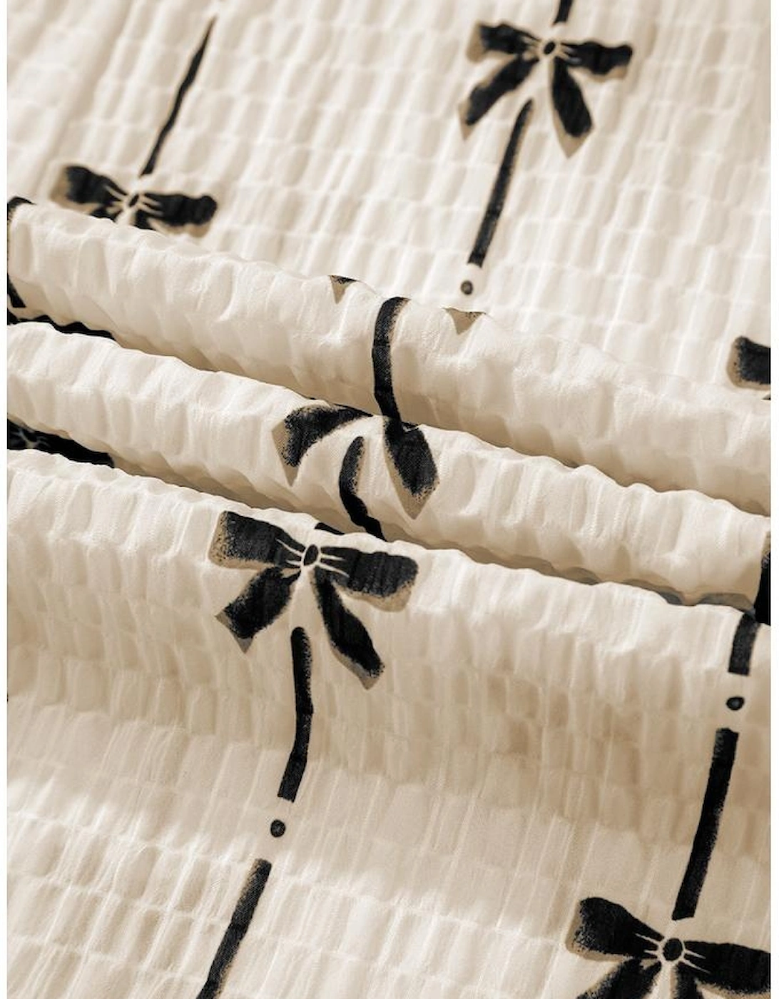 Beige Bow Print Puff Short Sleeve Top