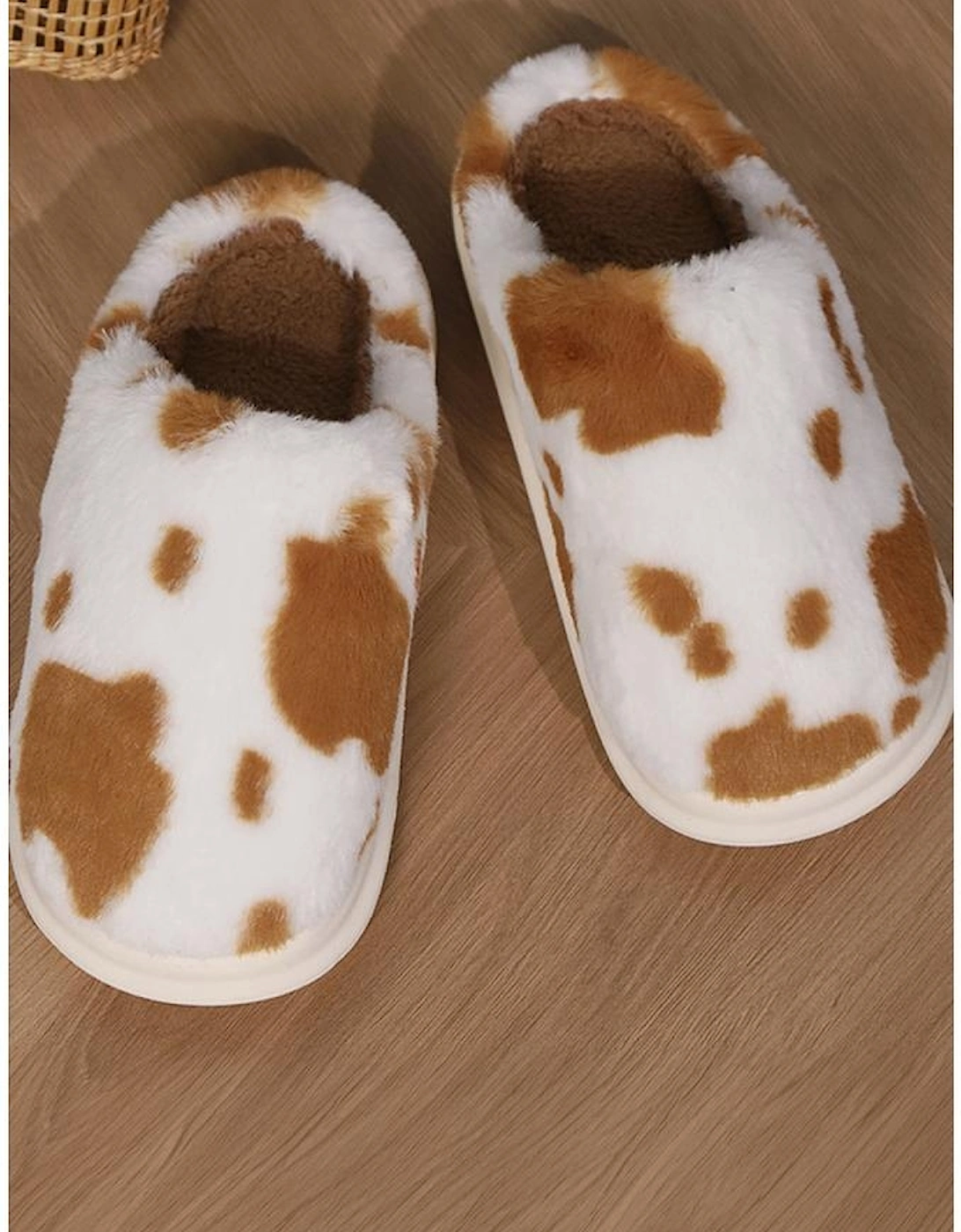 Chestnut Cow Spot Printed Plush Home Slippers