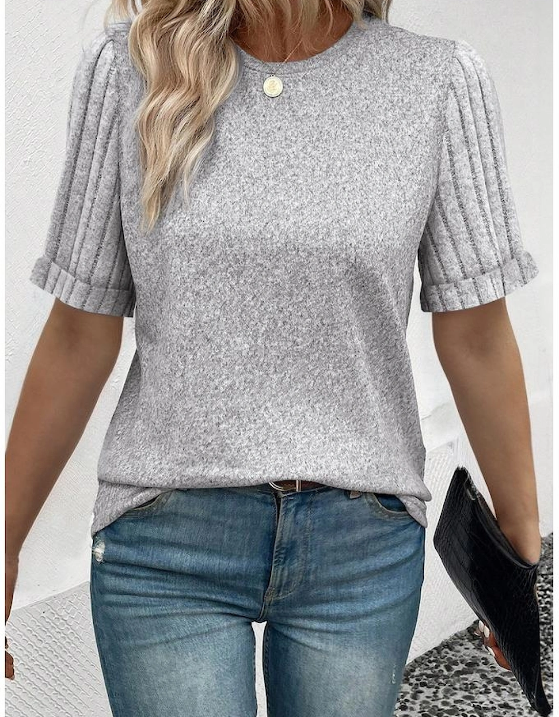 Gray Ribbed Splicing Sleeve Round Neck T-shirt