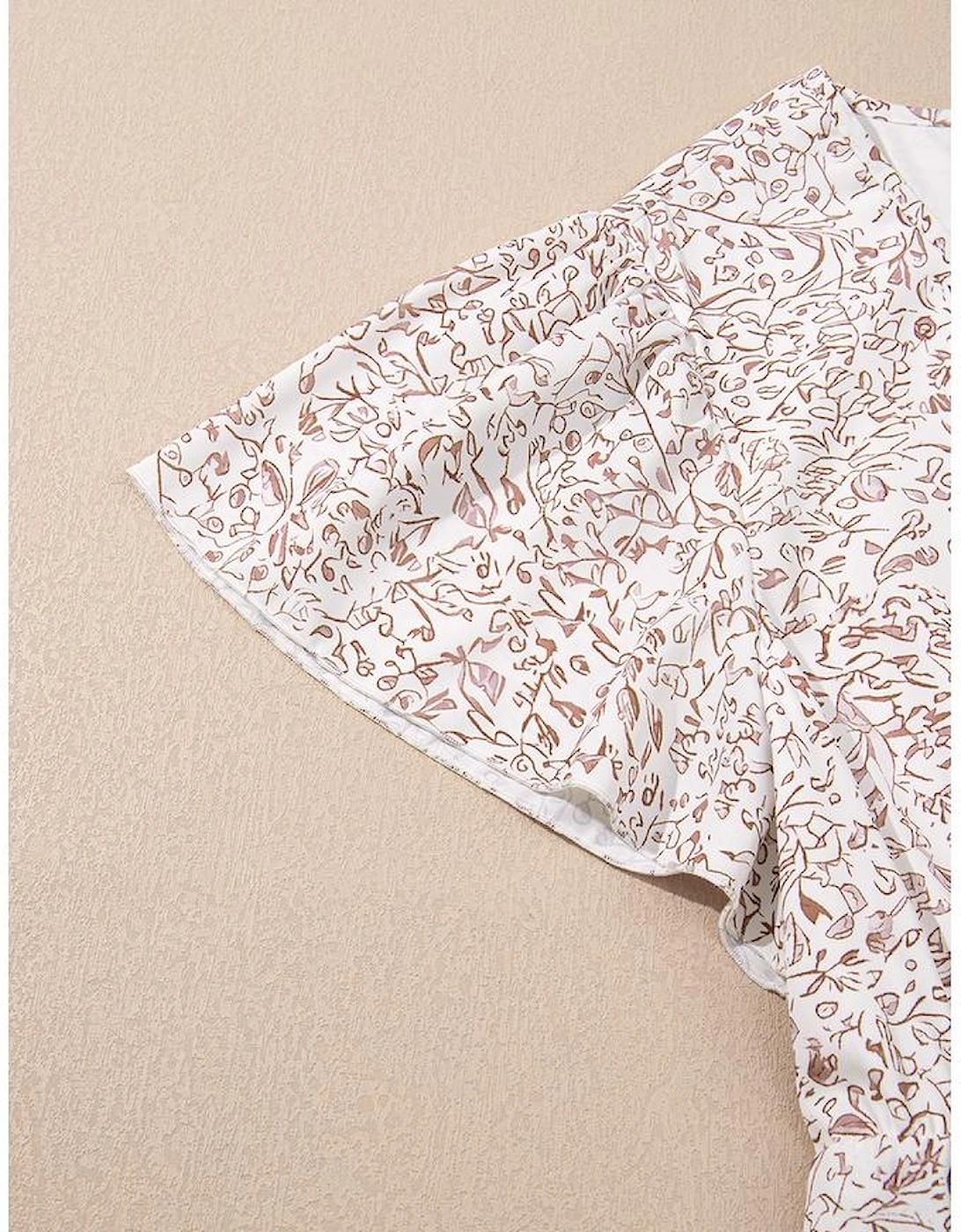 White Floral V Neck Ruffled Short Sleeve Plus Size Dress