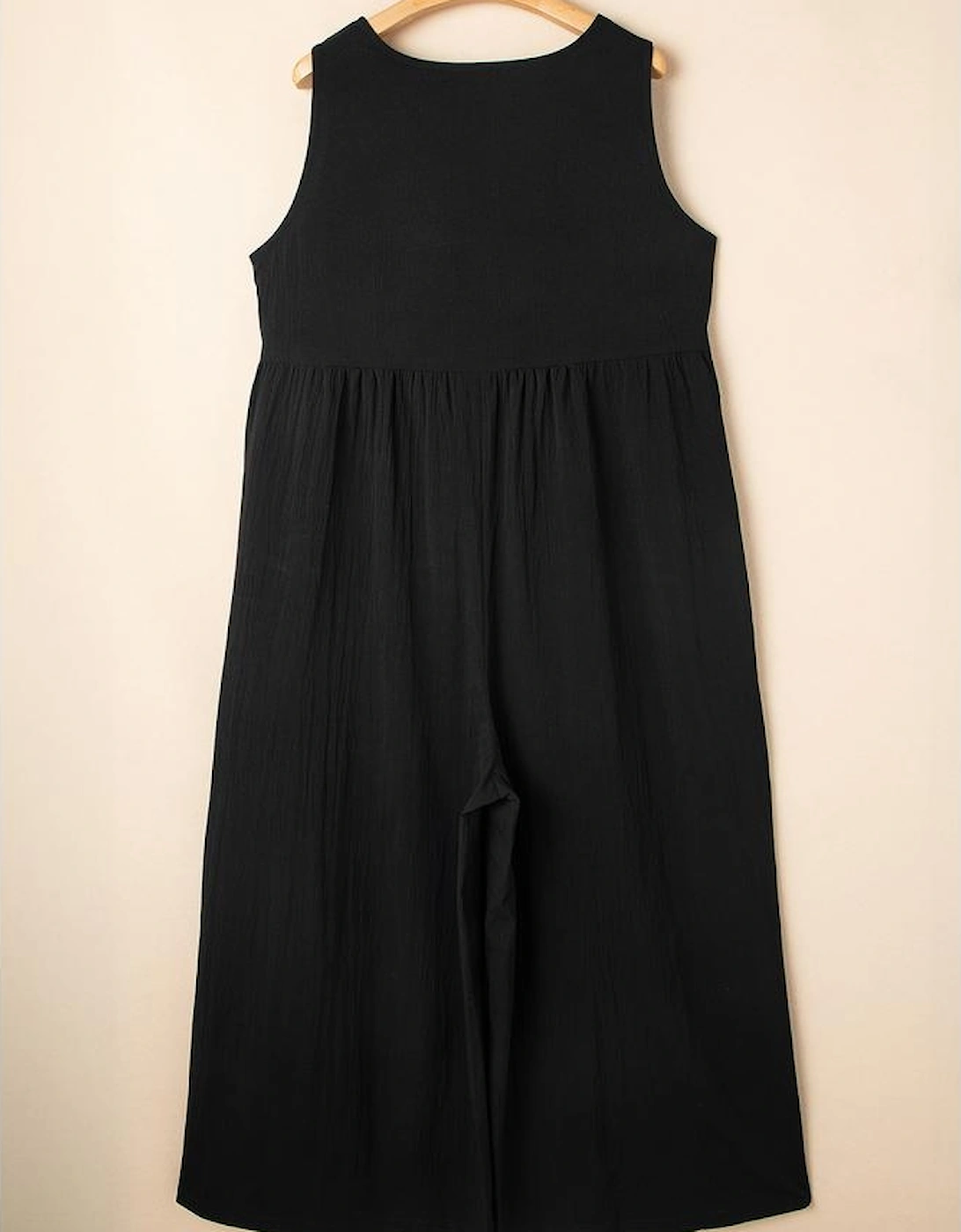 Black Plus Size Sleeveless Button Front Loose Jumpsuit