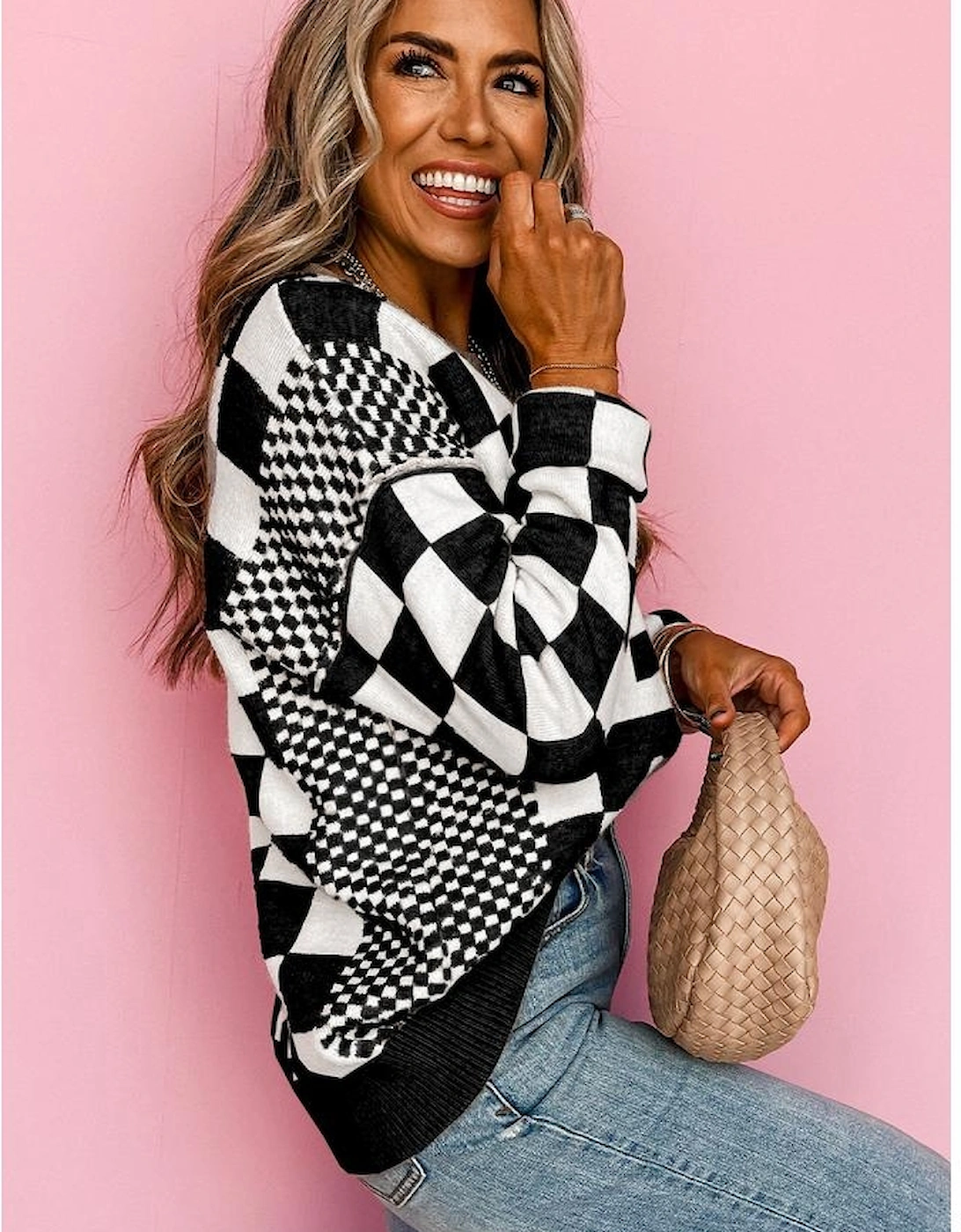 Black Checkered Print Drop Shoulder Round Neck Sweater