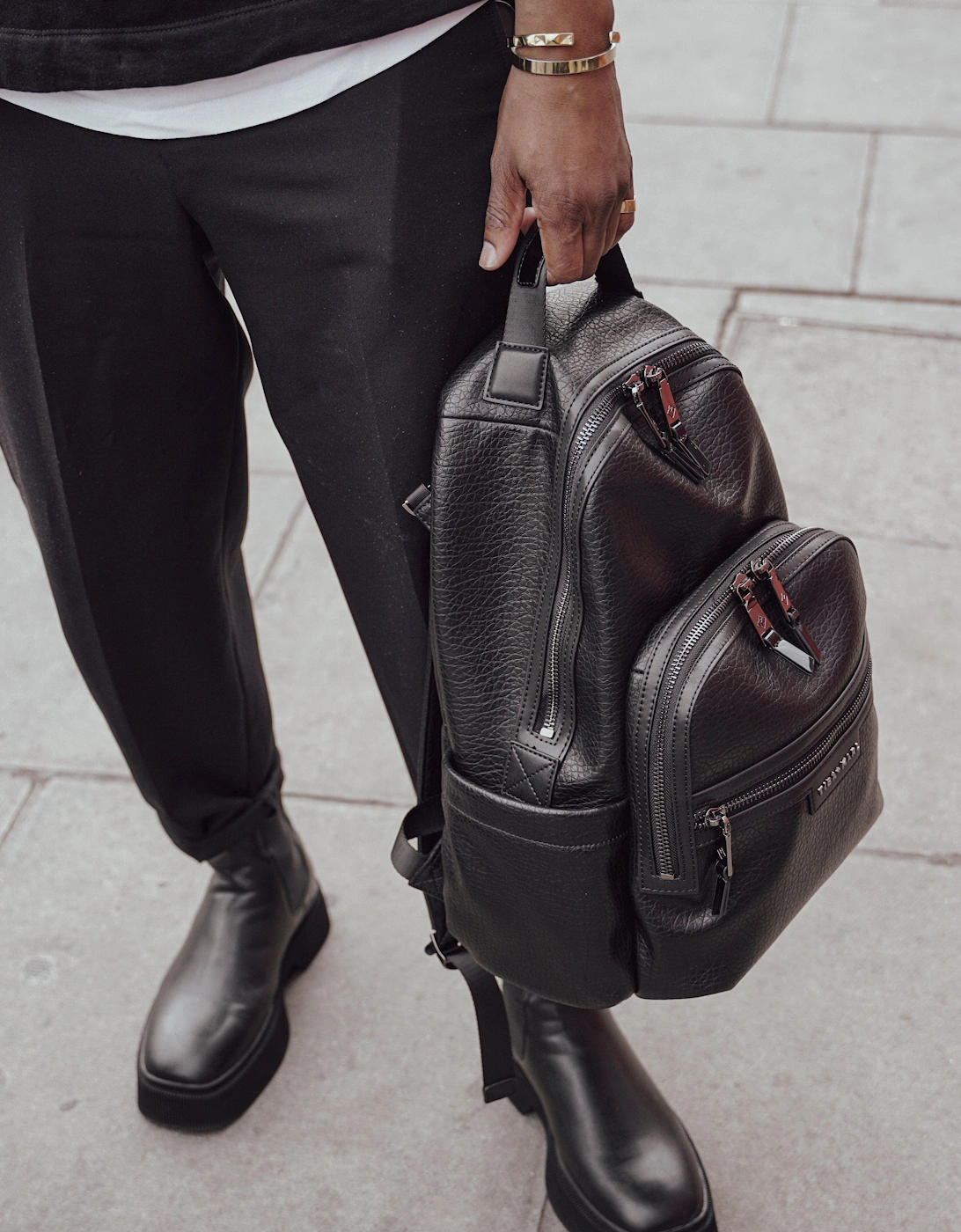 PRE-ORDER Elwood 2.0 Changing Backpack Black