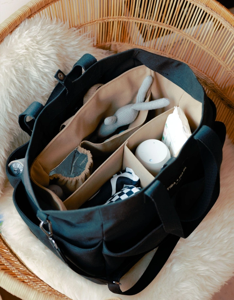 T+M Canvas Pocket Tote Black