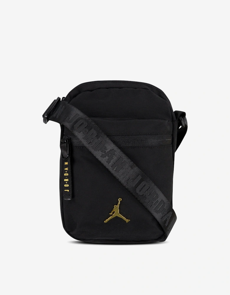 Jordan Kids Airborne Festival Bag in Black (12.7cm)